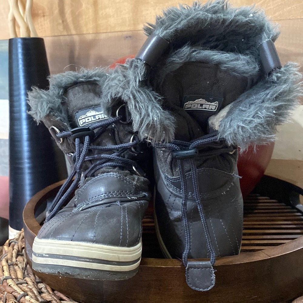 BOOTS SNOW